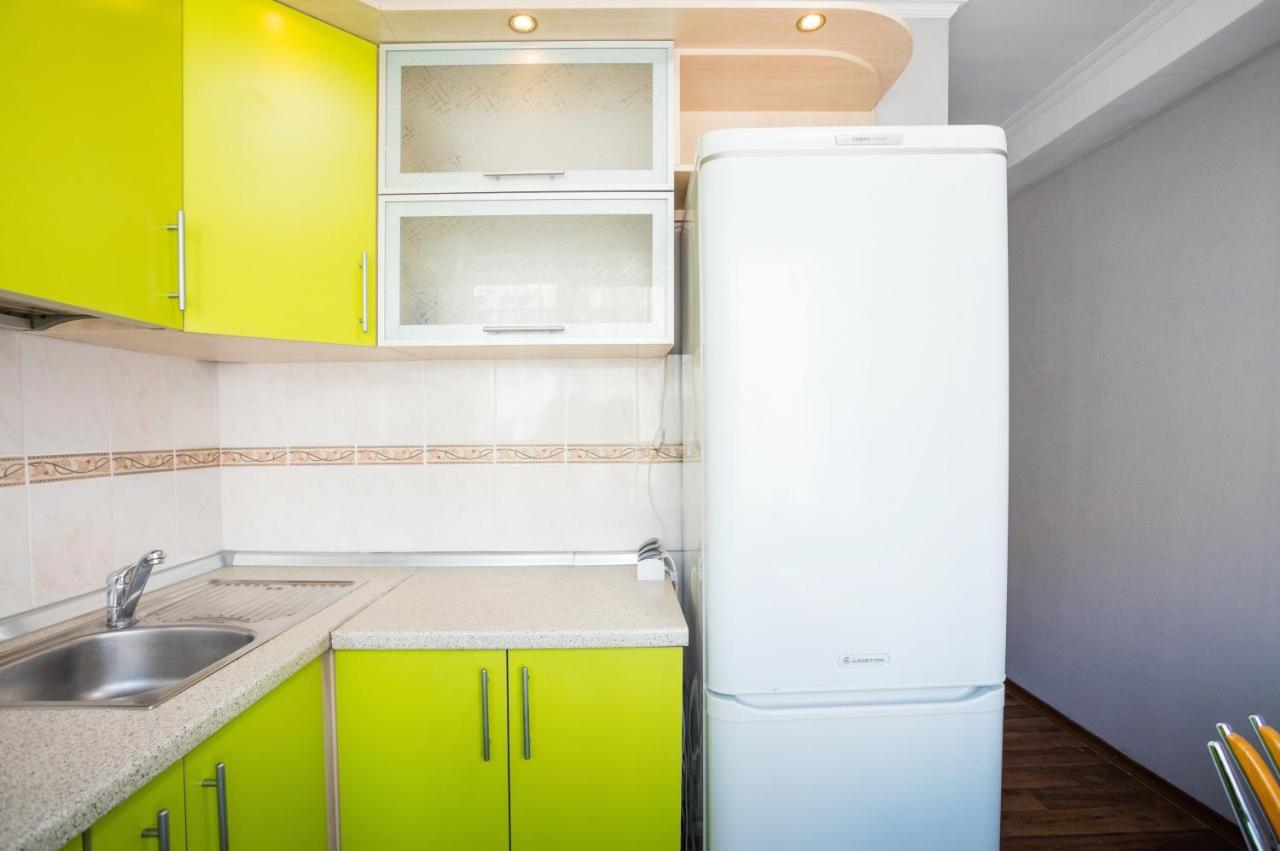 Apartment Near Metro Pecherskaya Kiev Eksteriør billede